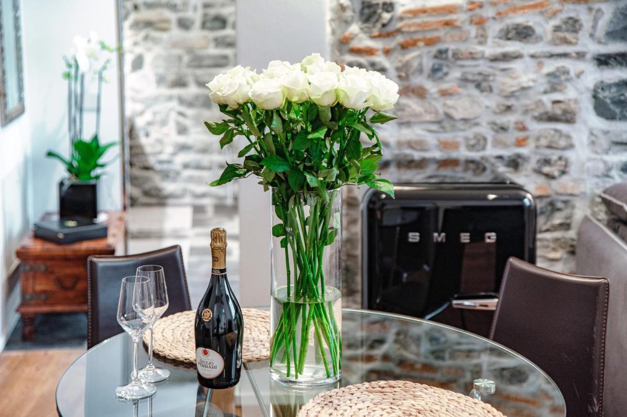 Lo Storico - The House Of Travelers Appartement Como