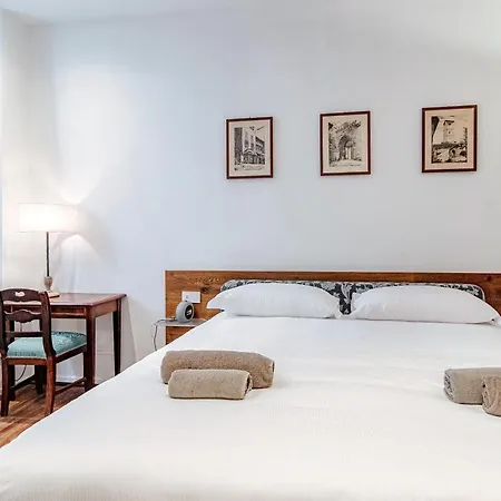 Suite Lo Storico - The House Of Travelers Como Exterior photo